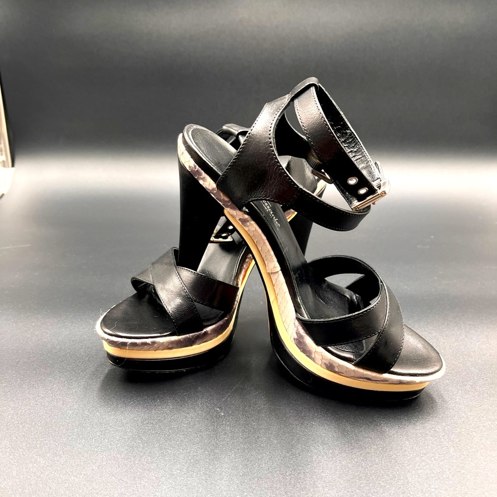 Authentic Italian Gianni Ferrante Platform Heels